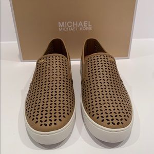 Michael Kors Olivia Slip On Loafers - Cashew